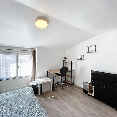 Les Bords Du Clain - Entrée Autonome Poitiers