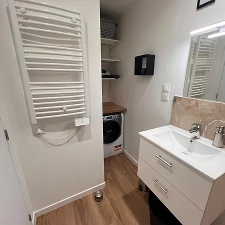 Les Bords Du Clain - Entrée Autonome * Poitiers