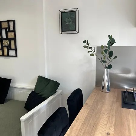 Les Bords Du Clain - Entrée Autonome * Poitiers